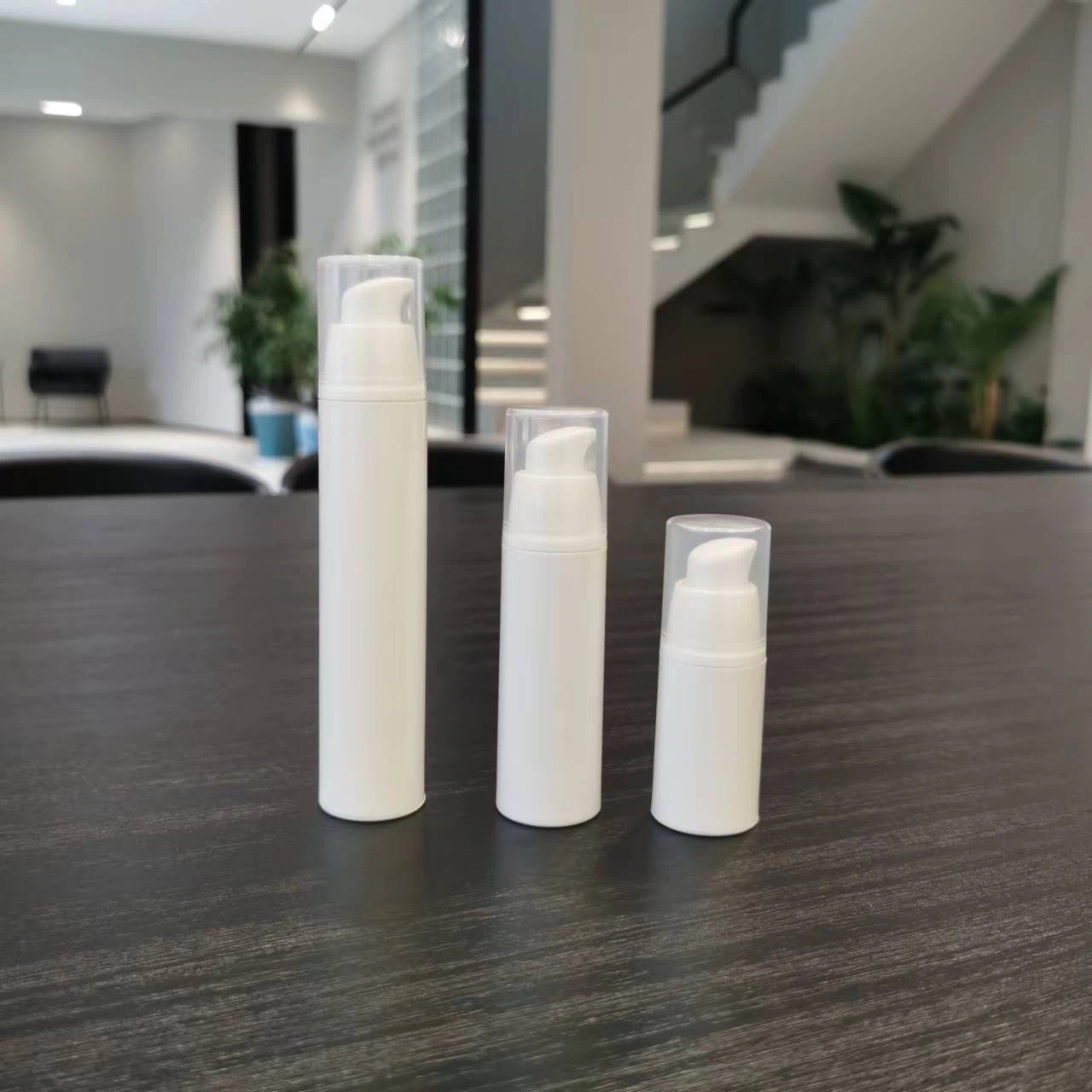 29 white 29 white